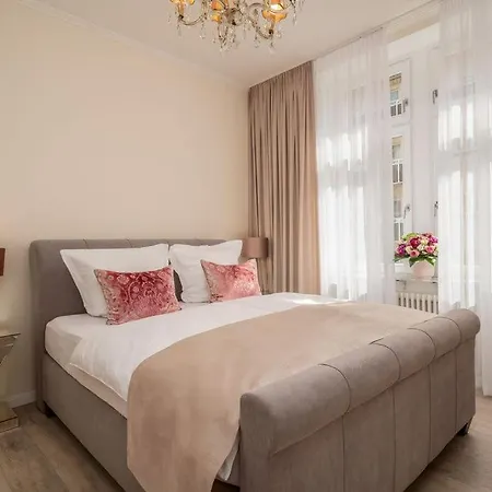 Vip Center Apartment