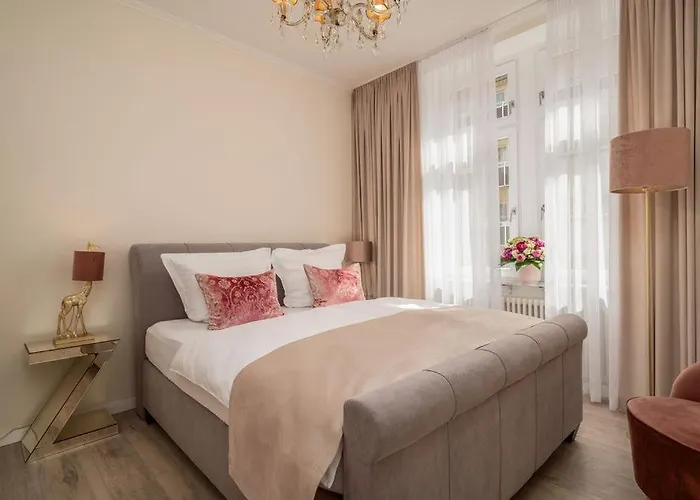 Vip Center Apartment