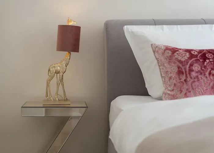 Vip Center Apartment *